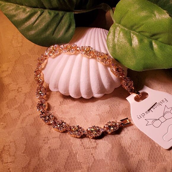 Elite, 8.00 ctw, Genuine Yellow & White Sapphire, 14k White Gold filled Bracelet - Picture 4 of 9